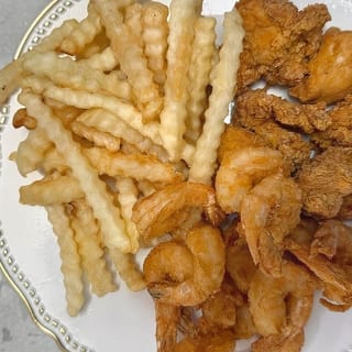 6 Pc Boneless Wings + 10 Shrimp